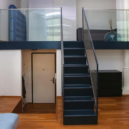 Modern With Terrace And Air Conditioning Apartment Prague