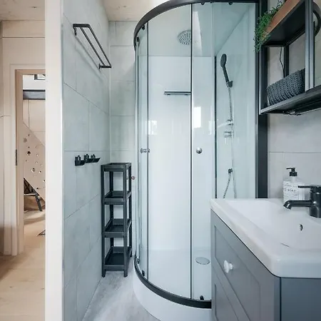 Úszó hotel Houseboat Fred *