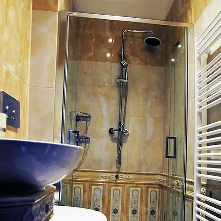 Wellness & Boutique Pod Lipkami 4*