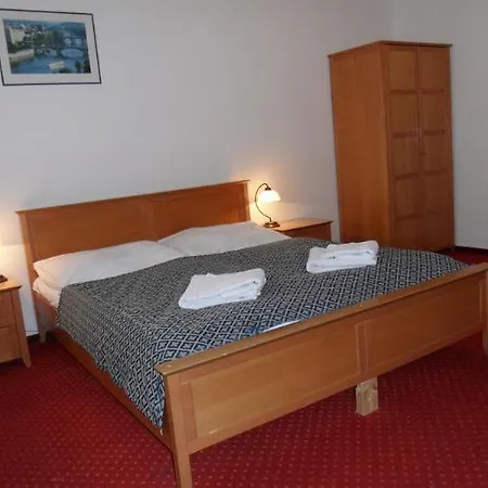 Szálloda Atos 3*