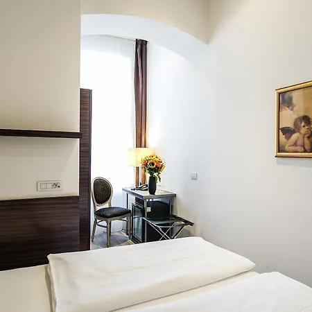 Assenzio Hotel 4*