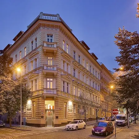 Mamaison Belgicka 4* Prague