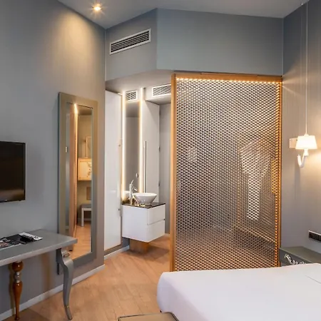 Hotell 987 Design 4*