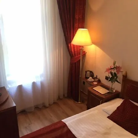 Ariston Szálloda 4*