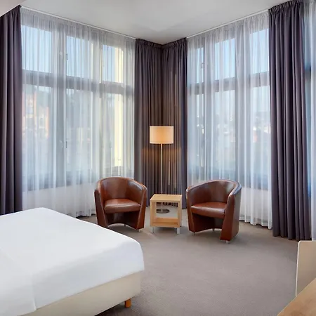 Hermitage Hotel 4*