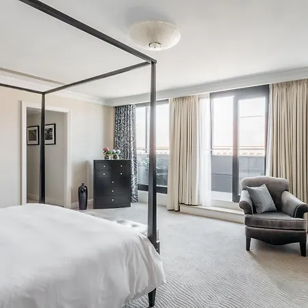 Four Seasons 5* Прага