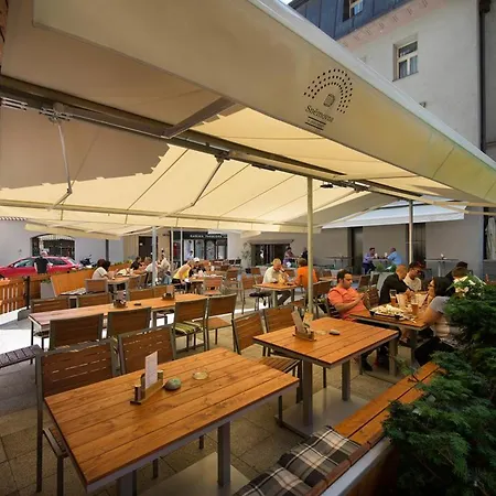Ea Royal Esprit Prag