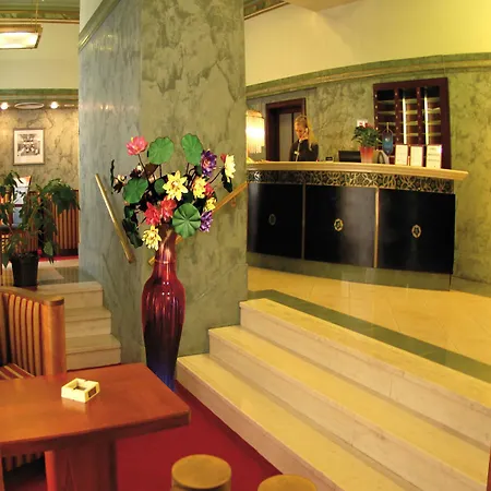 Ea Royal Esprit Hotel Praga
