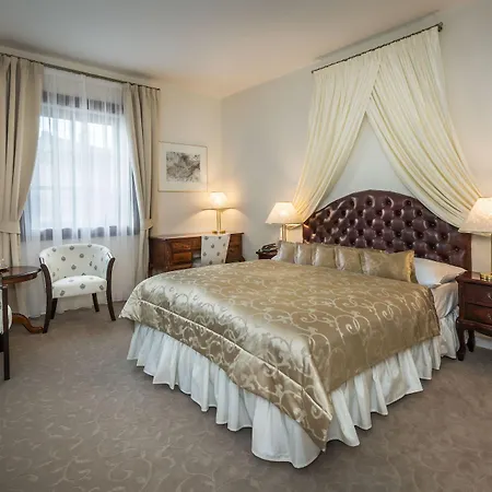 Hoffmeister&spa Prag