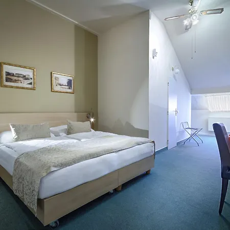 Hotel Taurus 4*