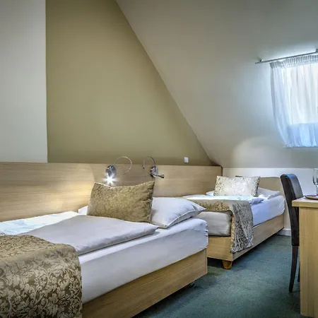 Taurus Hotel 4*