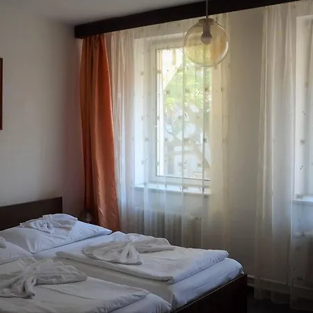 Self-service Ostas Hotel Praga