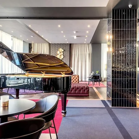 Vienna House By Wyndham Diplomat 4*