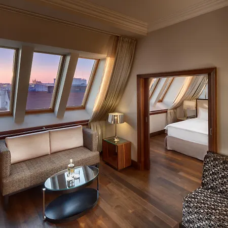 Alcron Hotel