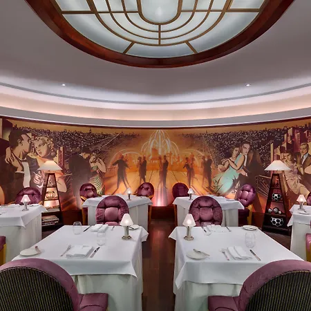 Alcron Hotel 5*