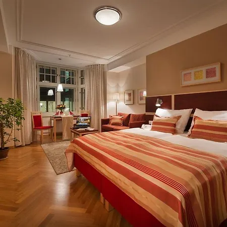 Hotel Ea Julis