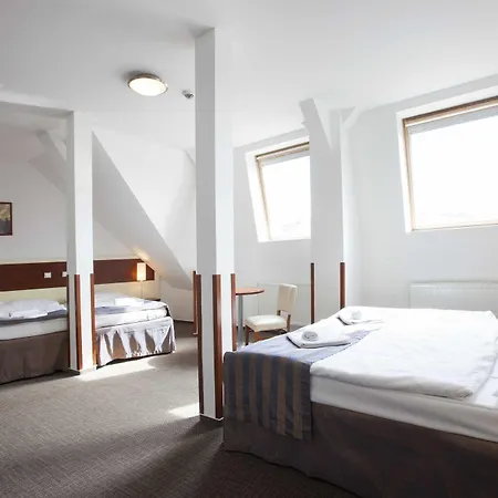 Gloria 4* Prag