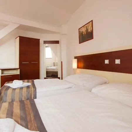 Gloria Hotell Prag