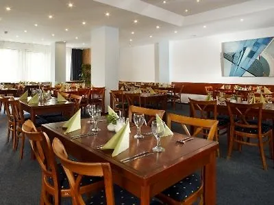 Hotel Areal Repy Prag