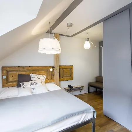 Miss Sophie's New Town & Wellness 4* Praga