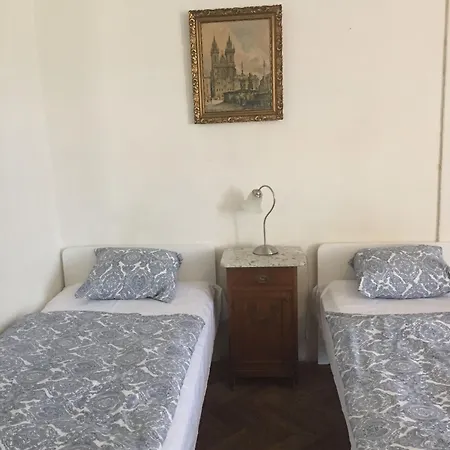 Rosemary Hostel Prag