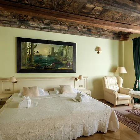 Tyn Yard Hotel