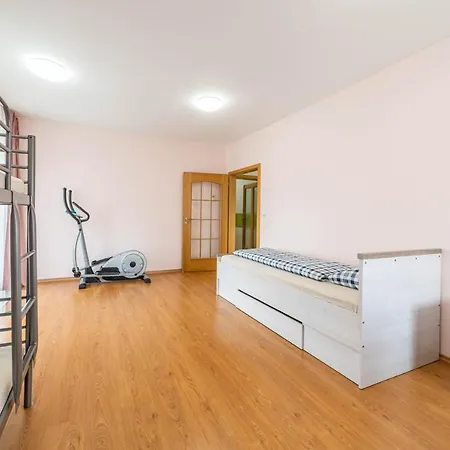 Krasne Ubytovani S Balkonem Prague
