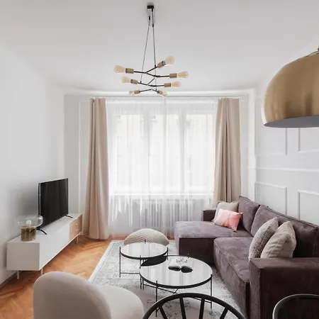 Days - Glamorous W Balcony Near Vltava River *