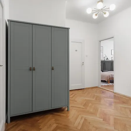 Apartment Days - Glamorous W Balcony Near Vltava River *