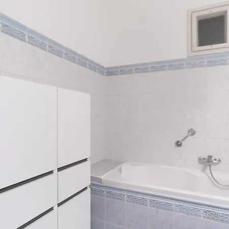 Apartment Days - Glamorous W Balcony Near Vltava River *