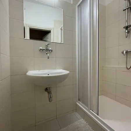 Apartmán Cool Historical 1 Bedroom In Mala Strana *
