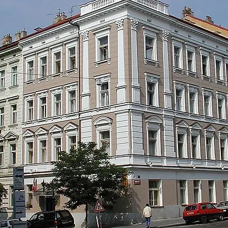 Hotel Máchova Praga