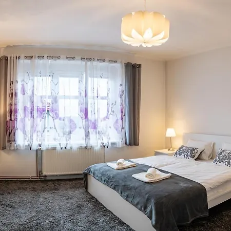 Sunset Apartament *