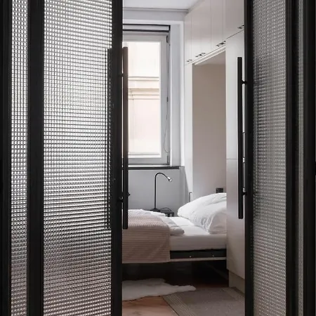Days - Designer W Fold-up Bed - Trendy Neighborhood * Praga