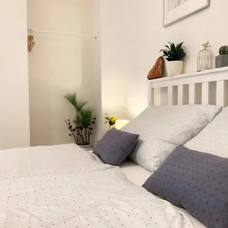 Gallys Lounge Apartment