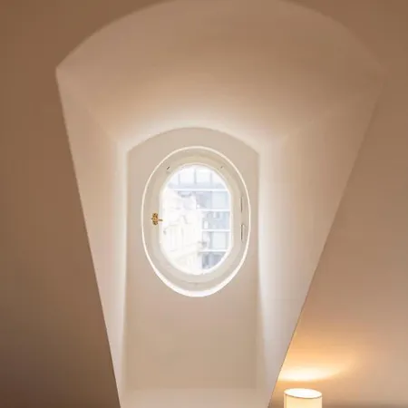 Free Parking- Cozy In Historical Building Center Prag