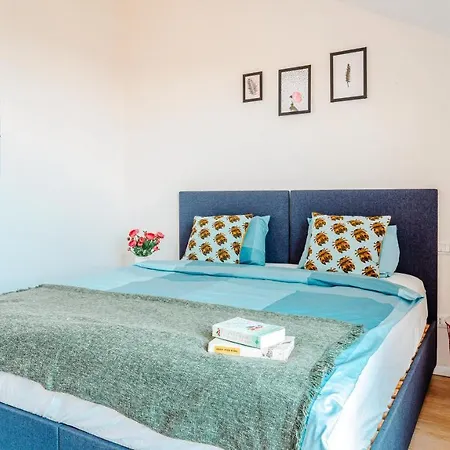 Retreat Hotel apartamentowy