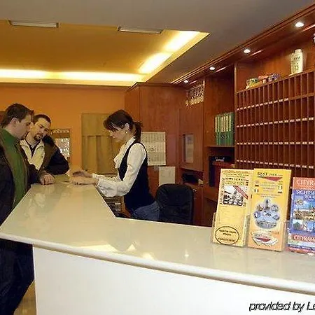De Luxe 3* Prága