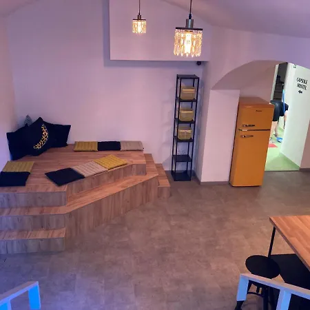 Hostel Capsule Erbenova Prague
