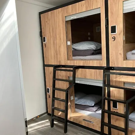 Hostel Capsule Erbenova Prague