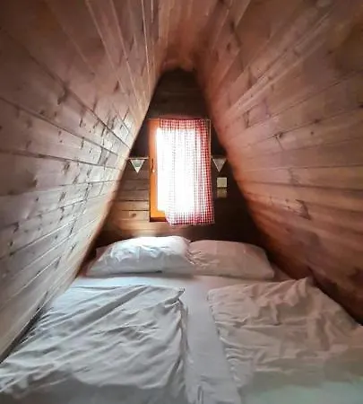 Tiny Garden House Chalet *