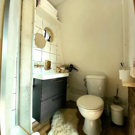 Tiny Garden House * Praha