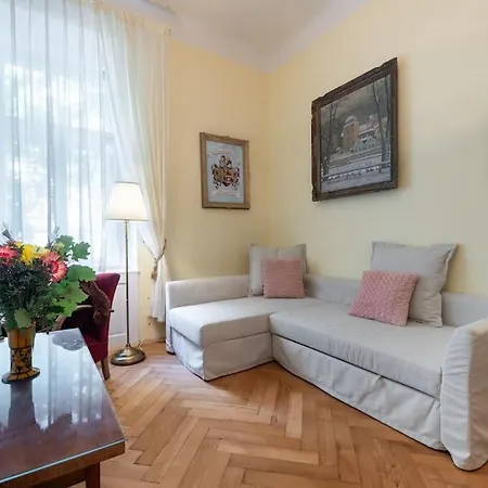 Apartment Historic *