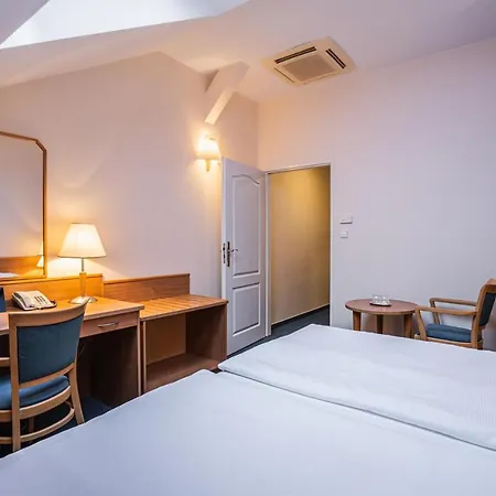 Hotel Ea Tosca