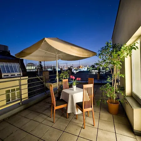 Ramada City Centre 4* Prag