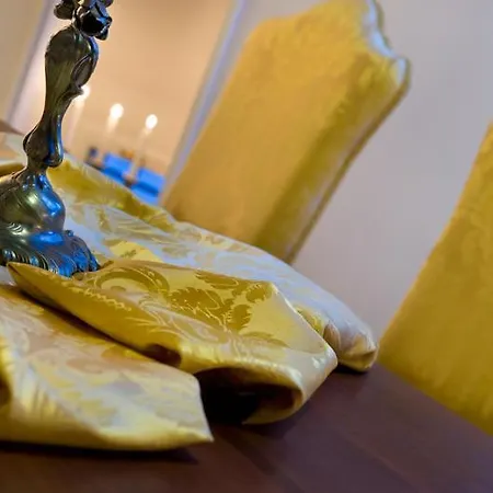 Charles Bridge Palace 4*