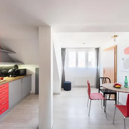 Apartment Duplex In On Mala Stepanska *