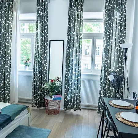 Retreat Hotel apartamentowy
