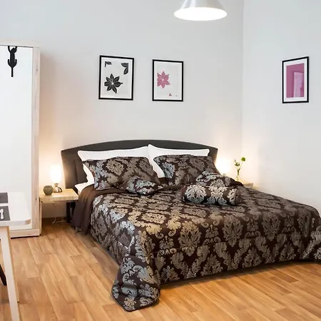 Krakovska 5 * Praha
