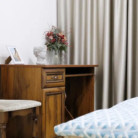Heart Of Old Town By National Theater Apartamento *